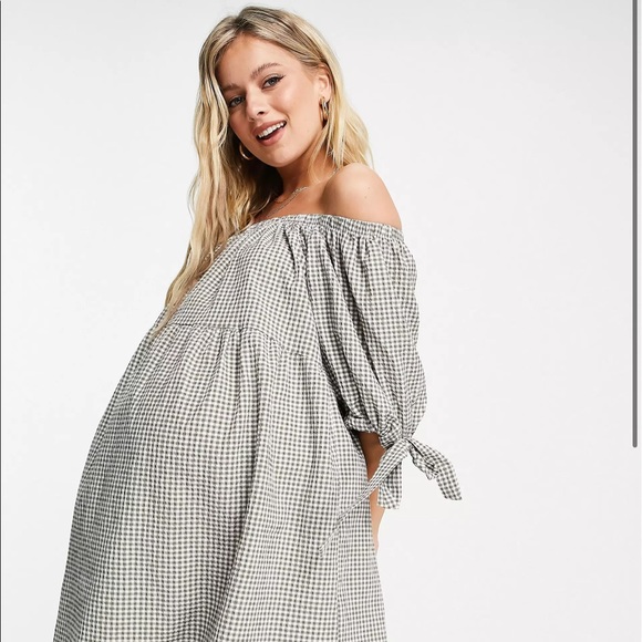 strapless gingham maternity mini dress - Picture 3 of 4